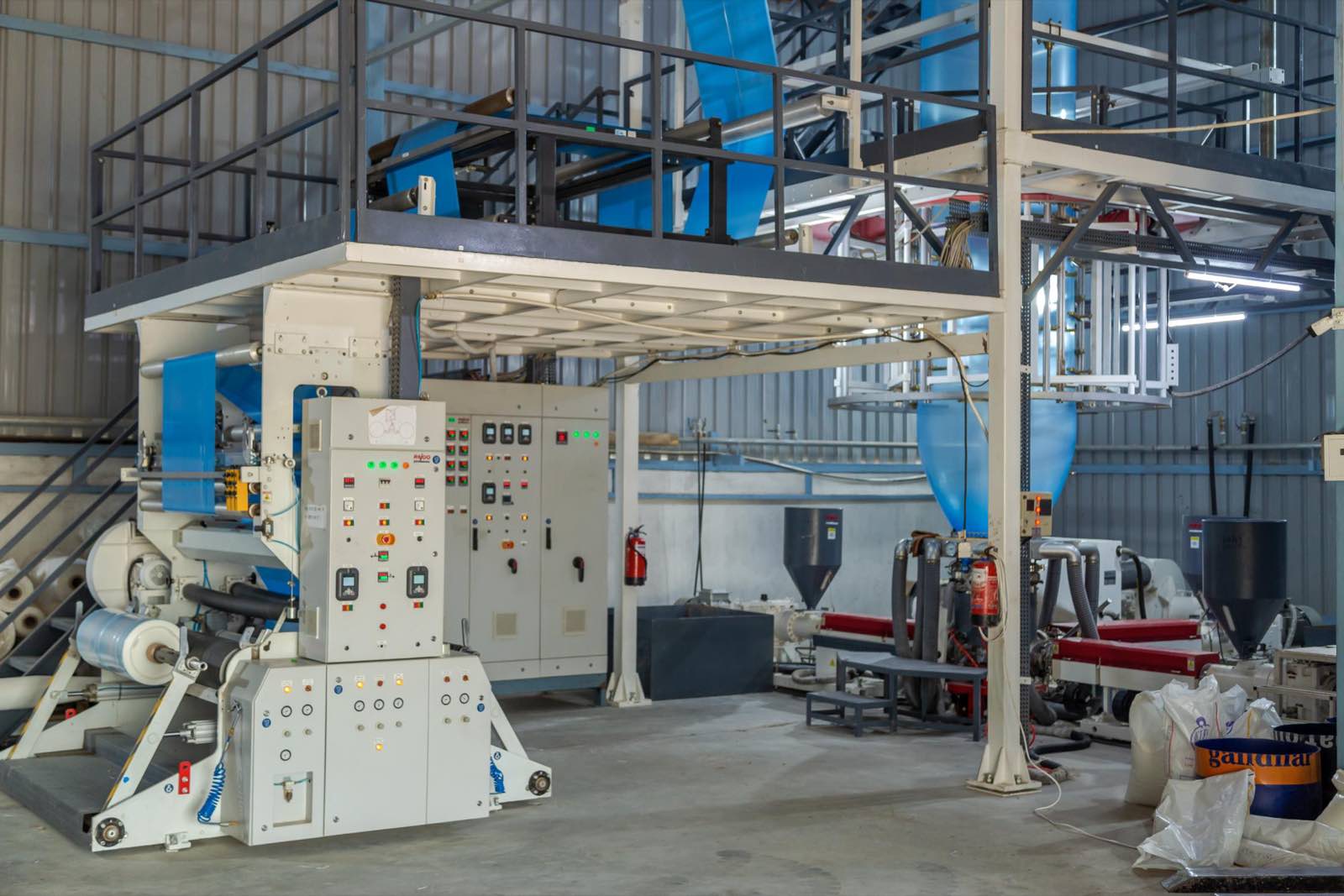 The in-house LDPE liner extrusion plant at Pegma