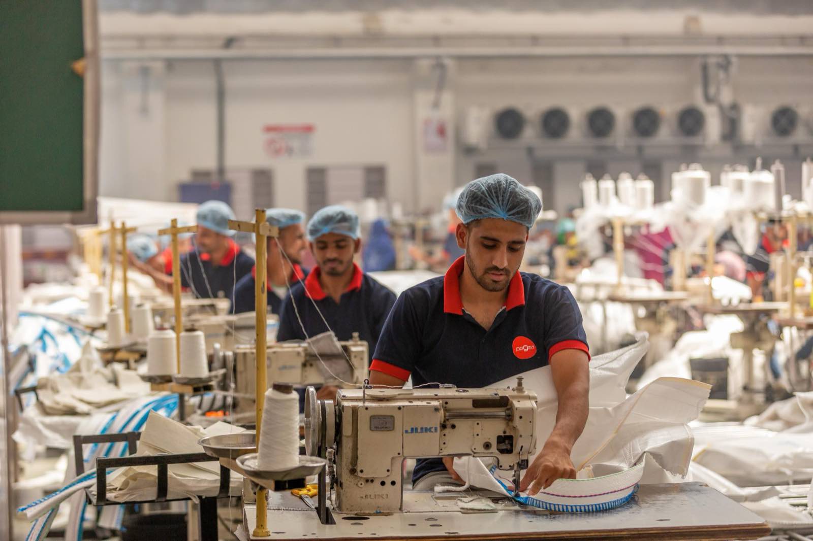 Stitching the body of a bulk bag
